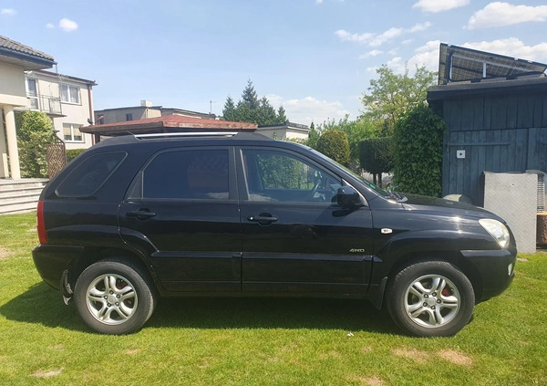 Kia Sportage cena 21000 przebieg: 210000, rok produkcji 2005 z Wyrzysk małe 172